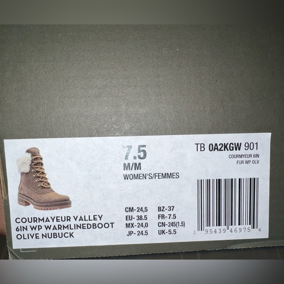Timberland Boots - Picture 7 of 8